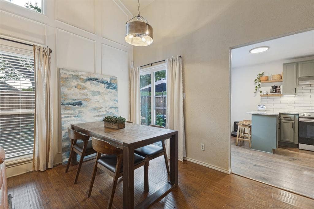 2715 Harbinger Lane, Dallas, TX 75287