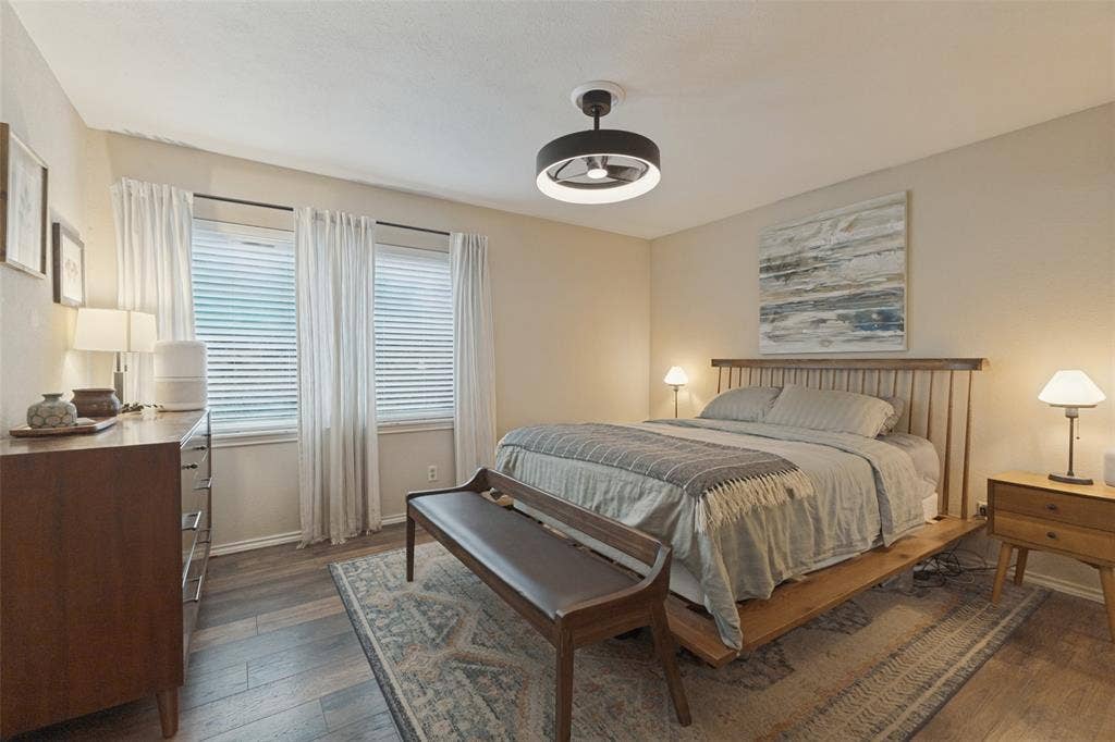 Downstairs bedroom