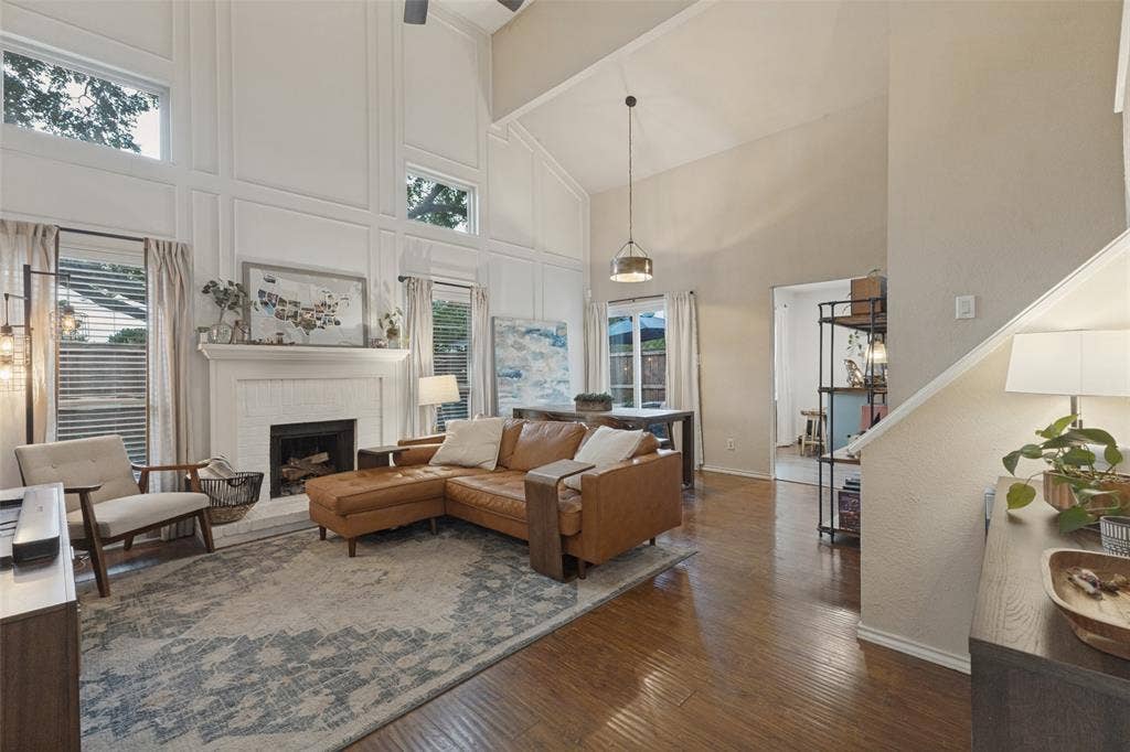 2715 Harbinger Lane, Dallas, TX 75287