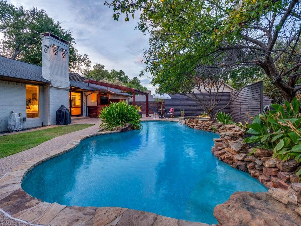 10314 Sherbrook Lane, Dallas, TX 75229 10314 Sherbrook Lane, Dallas, TX 75229