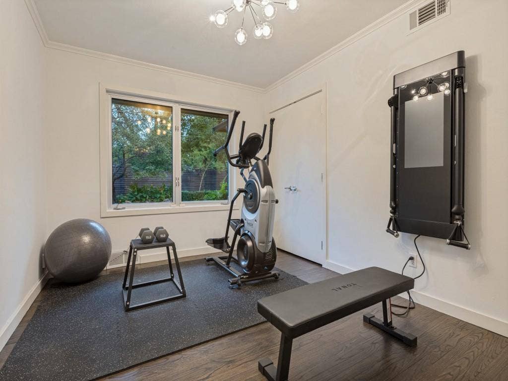 10314 Sherbrook Lane, Dallas, TX 75229 10314 Sherbrook Lane, Dallas, TX 75229