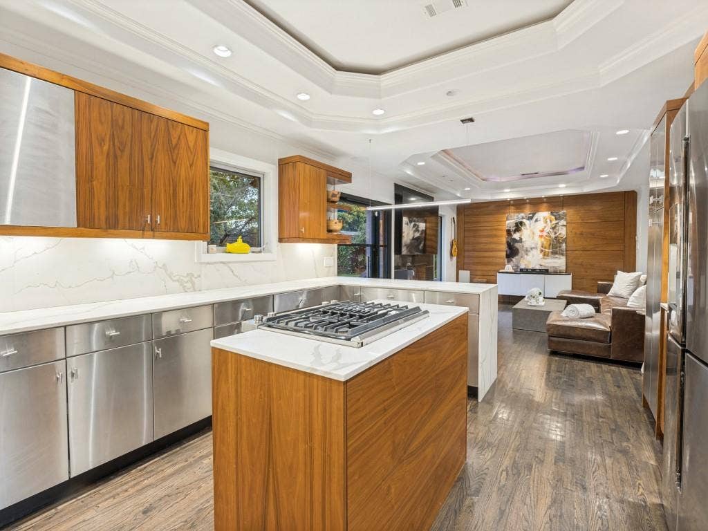 10314 Sherbrook Lane, Dallas, TX 75229 10314 Sherbrook Lane, Dallas, TX 75229