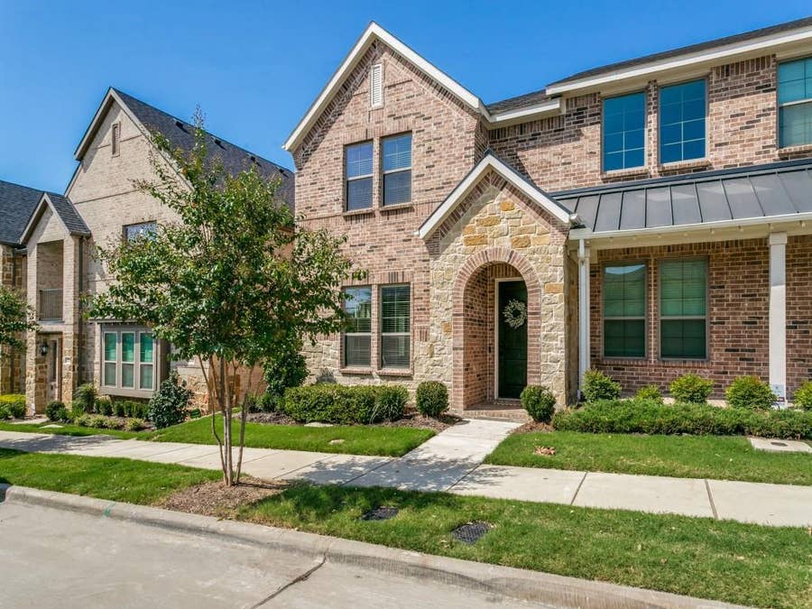 Property photo for 237 Mcconathy Way, Flower Mound, TX