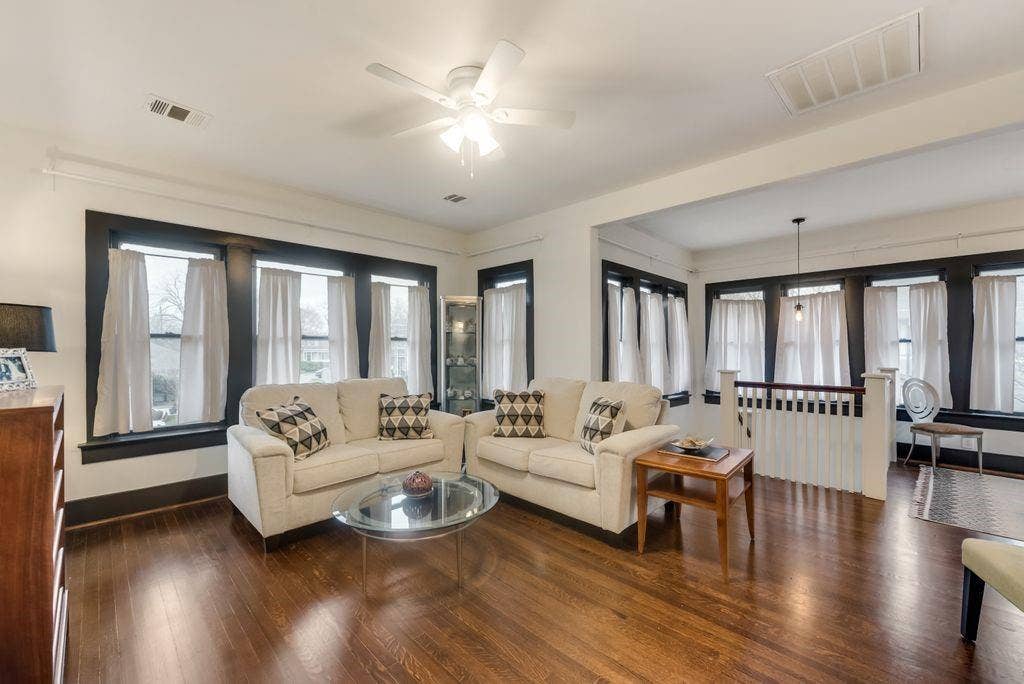 801 Woodlawn Avenue, Dallas, TX 75208