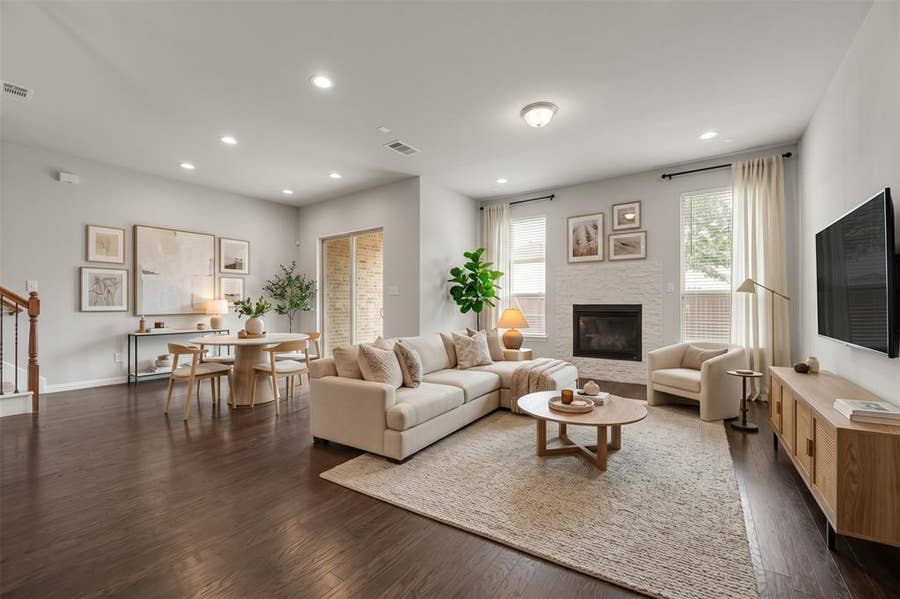 Property photo for 8266 Primrose Way, Dallas, TX