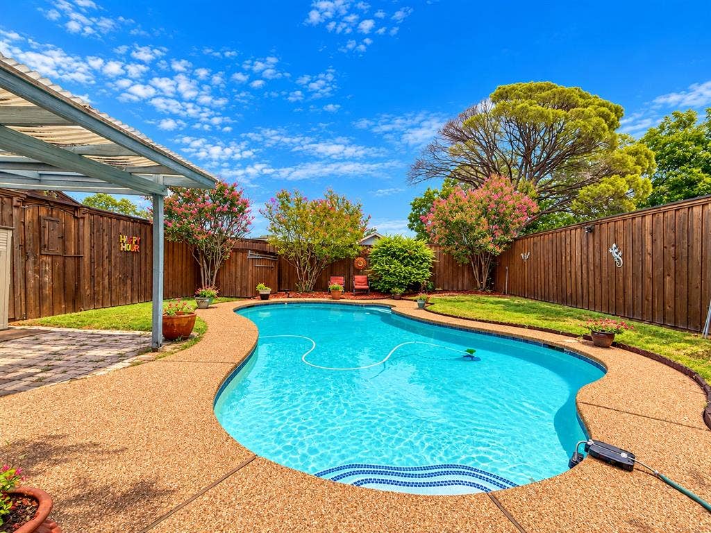 1605 Brighton Drive, Carrollton, TX 75007