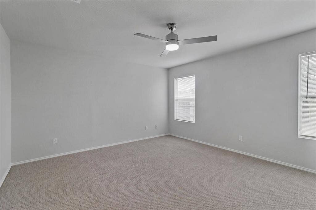 932 Poncho Lane, Fort Worth, TX 76052