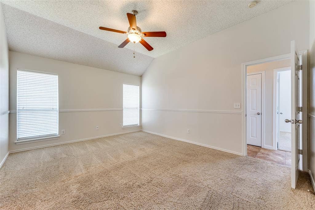 10121 Cambridge Drive, Frisco, TX 75035 10121 Cambridge Drive, Frisco, TX 75035