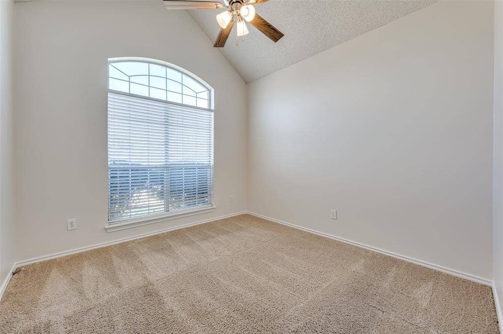 10121 Cambridge Drive, Frisco, TX 75035 10121 Cambridge Drive, Frisco, TX 75035