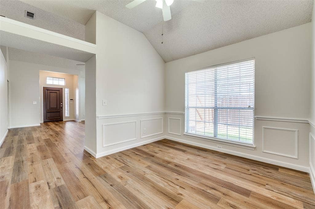 10121 Cambridge Drive, Frisco, TX 75035 10121 Cambridge Drive, Frisco, TX 75035