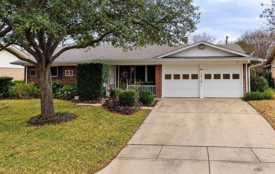 Property photo for 5516 Lubbock Avenue, Fort Worth, TX