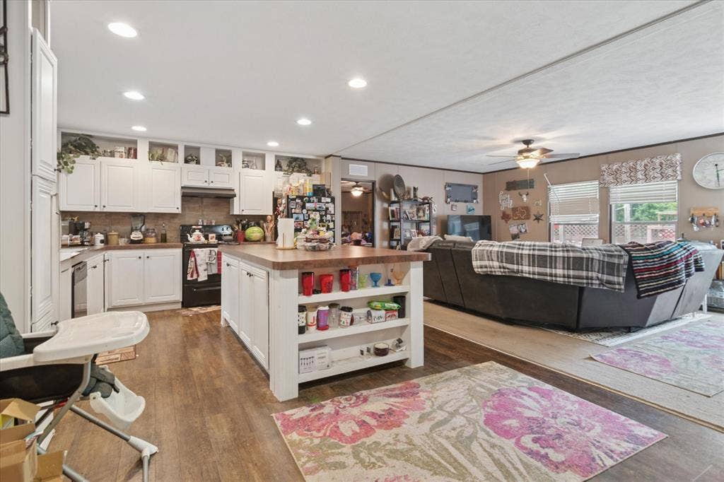 4804 Creekside Road, Melissa, TX 75454 4804 Creekside Road, Melissa, TX 75454