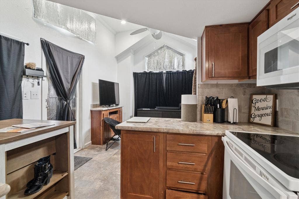 4804 Creekside Road, Melissa, TX 75454 4804 Creekside Road, Melissa, TX 75454