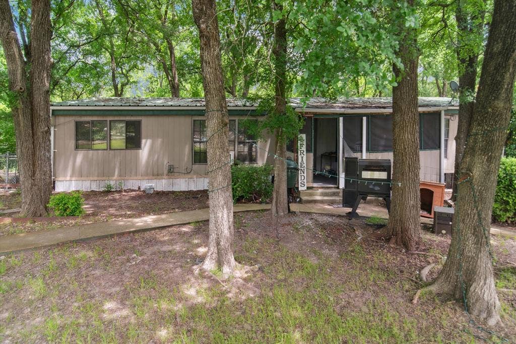 4804 Creekside Road, Melissa, TX 75454 4804 Creekside Road, Melissa, TX 75454