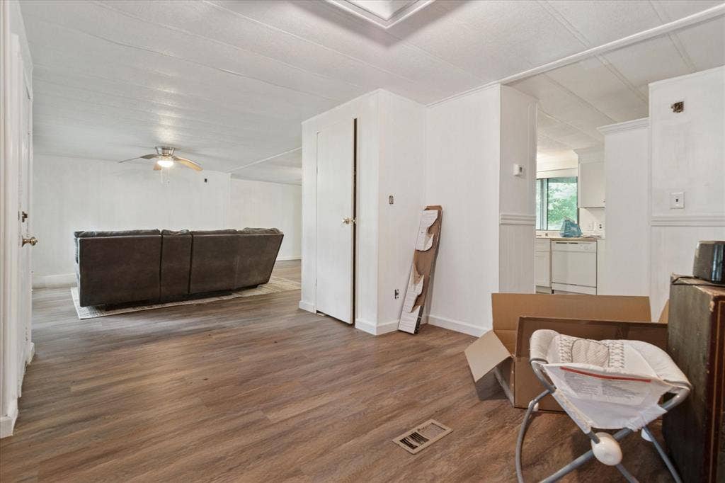 4804 Creekside Road, Melissa, TX 75454 4804 Creekside Road, Melissa, TX 75454