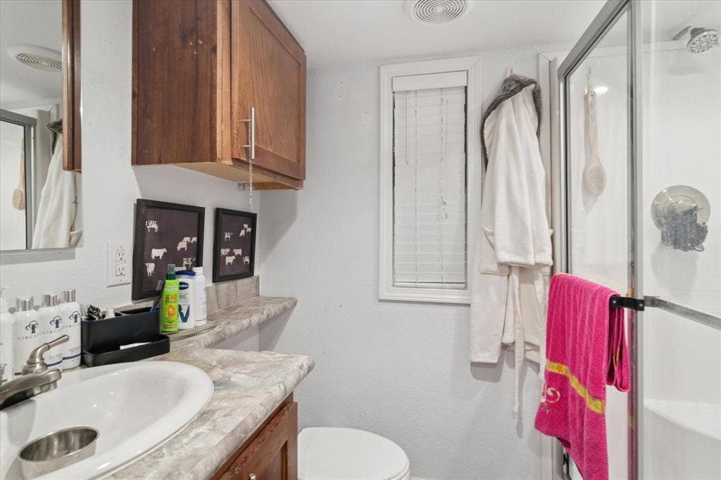 4804 Creekside Road, Melissa, TX 75454 4804 Creekside Road, Melissa, TX 75454
