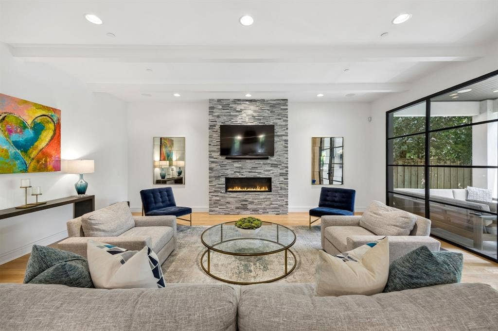 4437 Grassmere Lane, University Park, TX 75205 4437 Grassmere Ln - Tom Hughes Team
