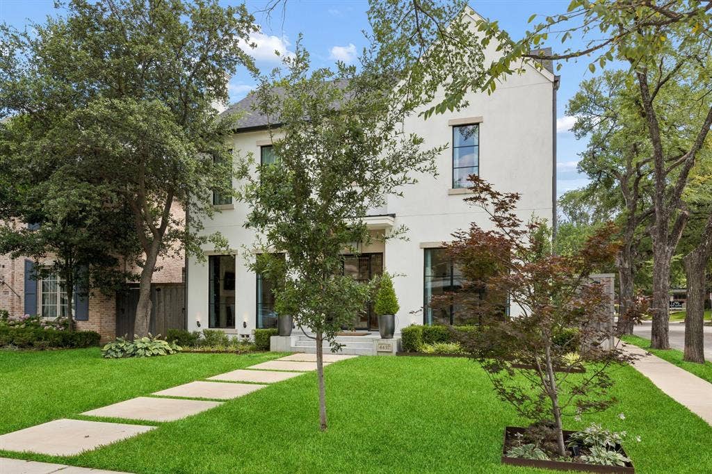 4437 Grassmere Lane, University Park, TX 75205 4437 Grassmere Ln - Tom Hughes Team