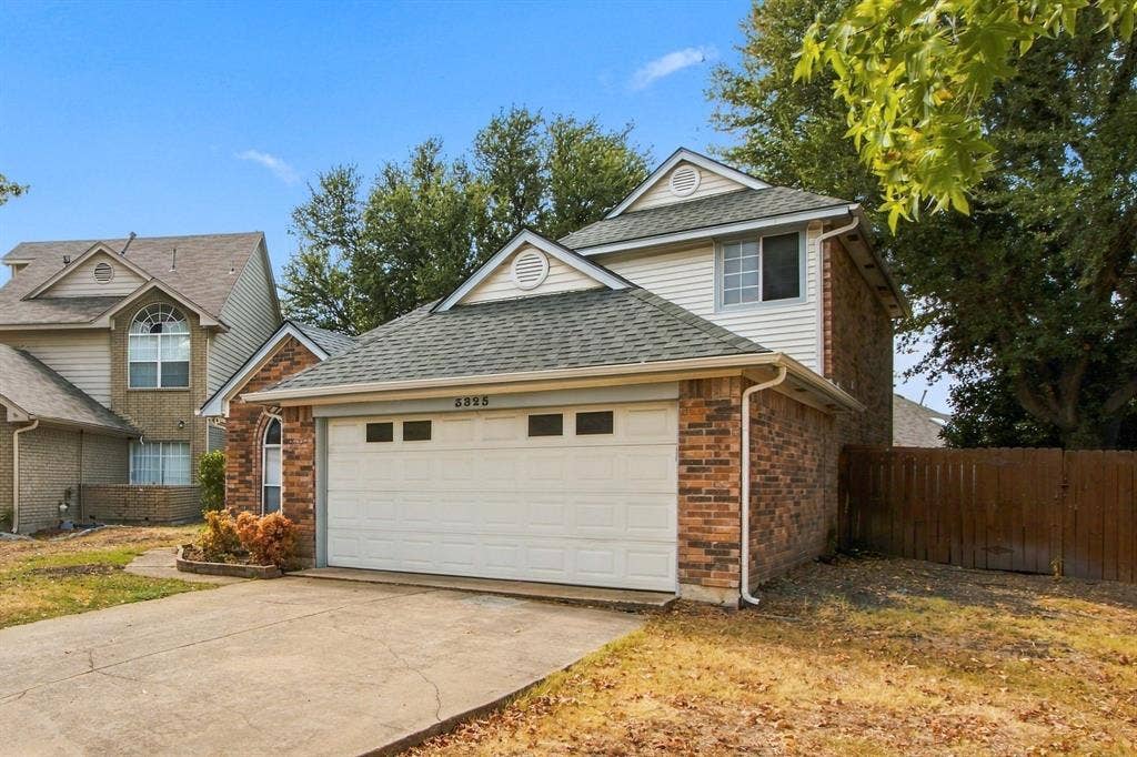 3825 Branch Hollow Circle, Carrollton, TX 75007 3825 Branch Hollow Circle, Carrollton, TX 75007
