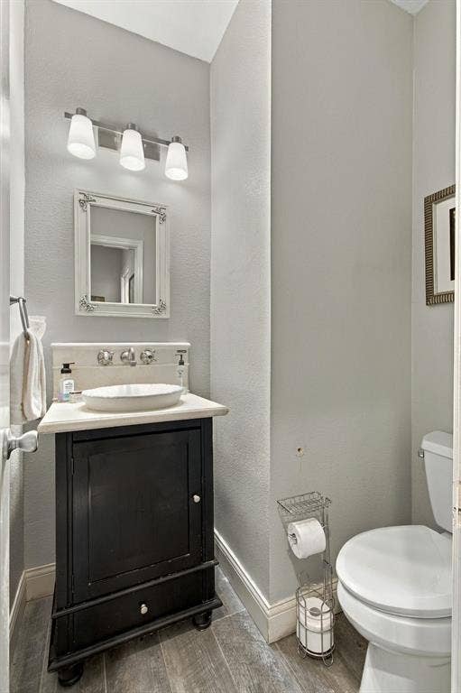 3825 Branch Hollow Circle, Carrollton, TX 75007 3825 Branch Hollow Circle, Carrollton, TX 75007