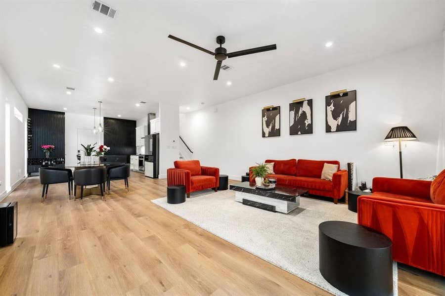 Property photo for 1101 Martinique Avenue, Dallas, TX