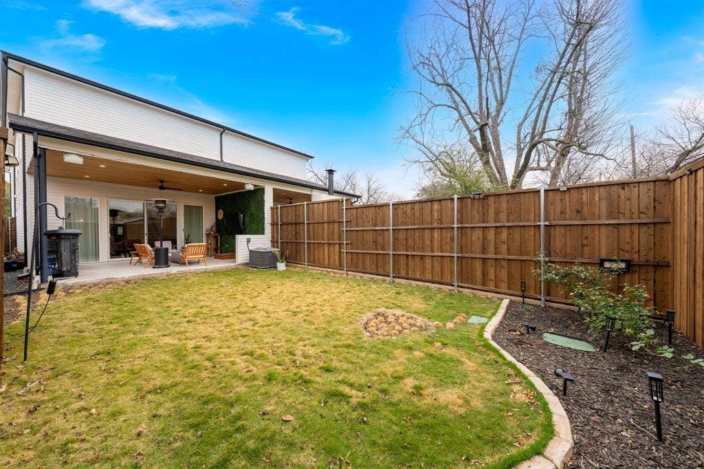 1101 Martinique Avenue, Dallas, TX 75223 1101 Martinique Avenue, Dallas, TX 75223
