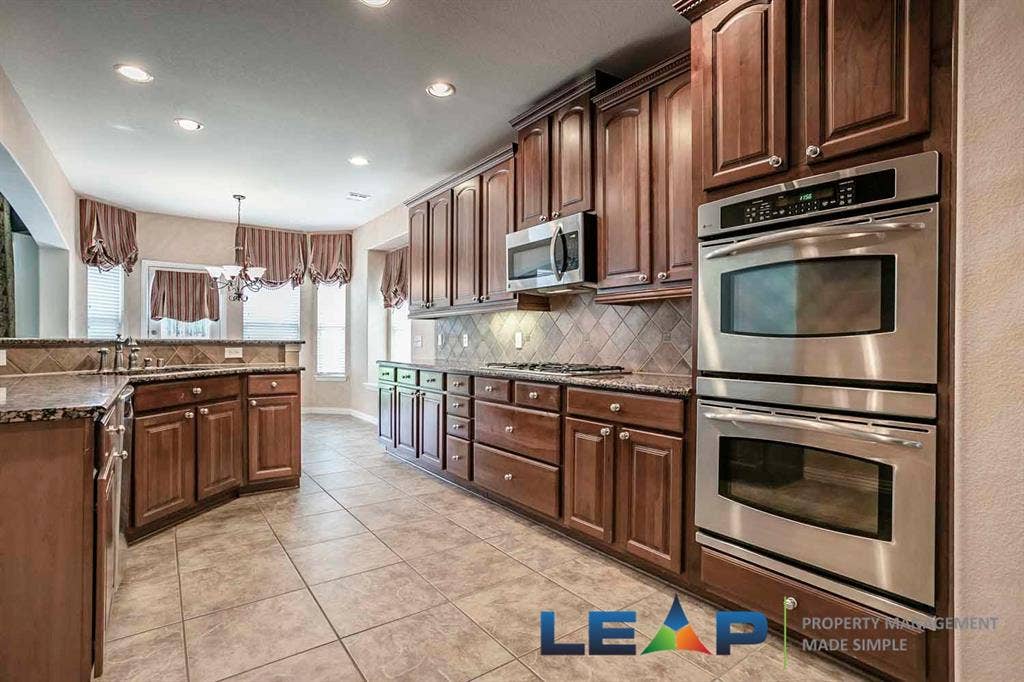11178 Monarch Drive, Frisco, TX 75033 11178 Monarch Drive, Frisco, TX 75033