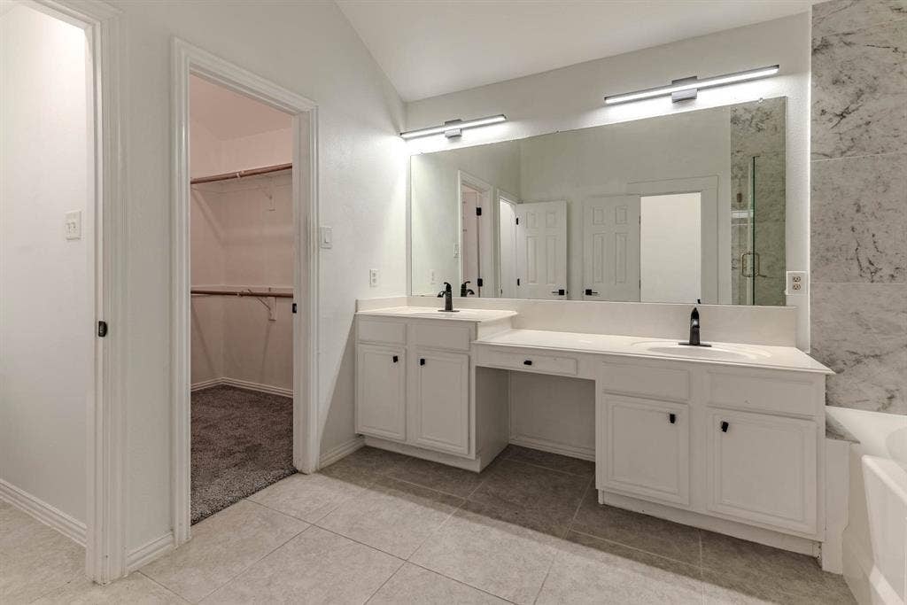 609 Bristlecone Drive, Arlington, TX 76018 609 Bristlecone Drive, Arlington, TX 76018