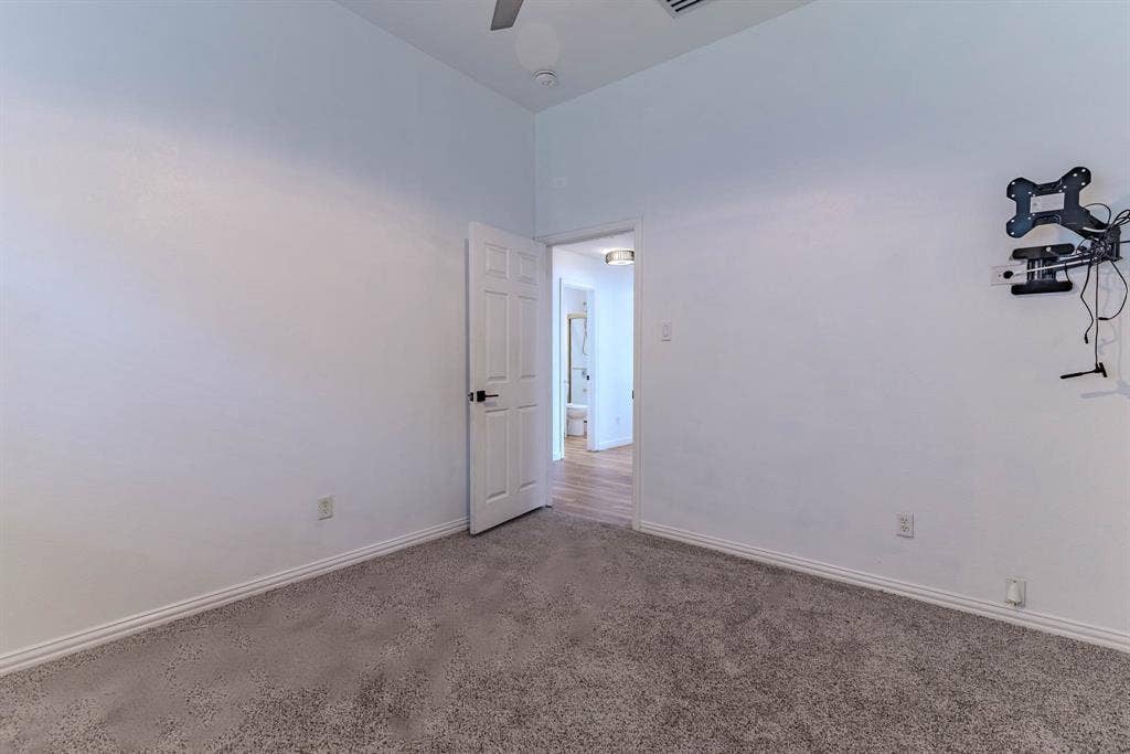 609 Bristlecone Drive, Arlington, TX 76018 609 Bristlecone Drive, Arlington, TX 76018