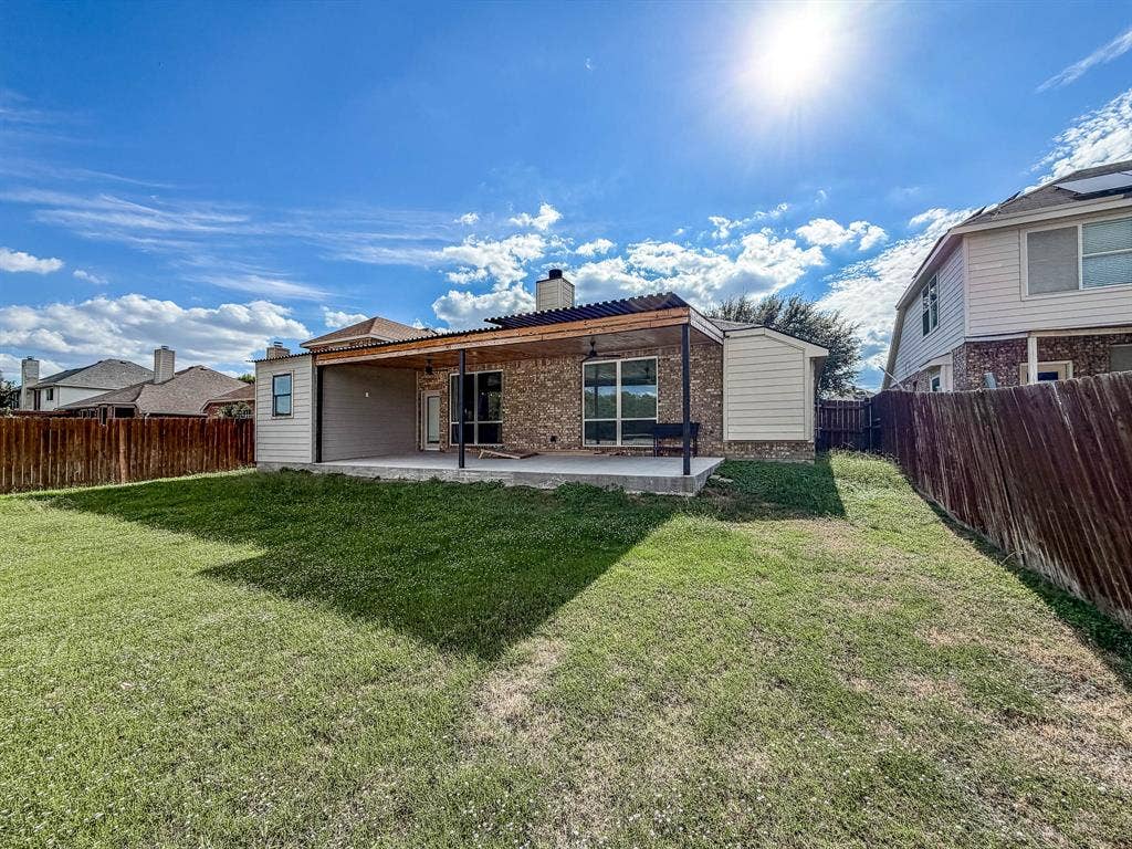 609 Bristlecone Drive, Arlington, TX 76018 609 Bristlecone Drive, Arlington, TX 76018