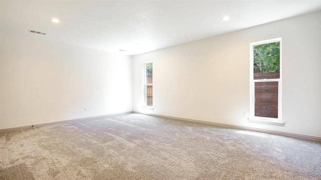 2616 Ellis Court, Plano, TX 75075 Spacious room with light-colored carpeting and white walls