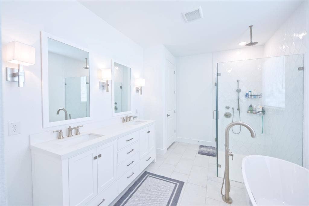 4312 Hollandwood Drive, McKinney, TX 75071 4312 Hollandwood Drive, McKinney, TX 75071
