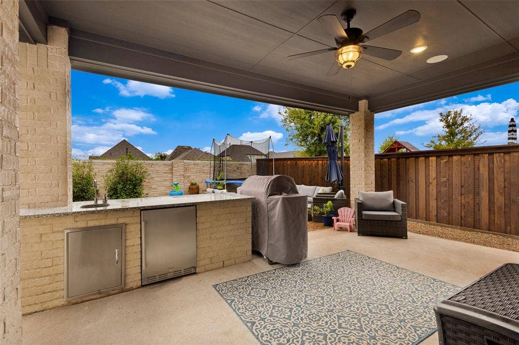 912 Lady Bird Drive, McKinney, TX 75071 Fridge, gas hookup, sink, fan