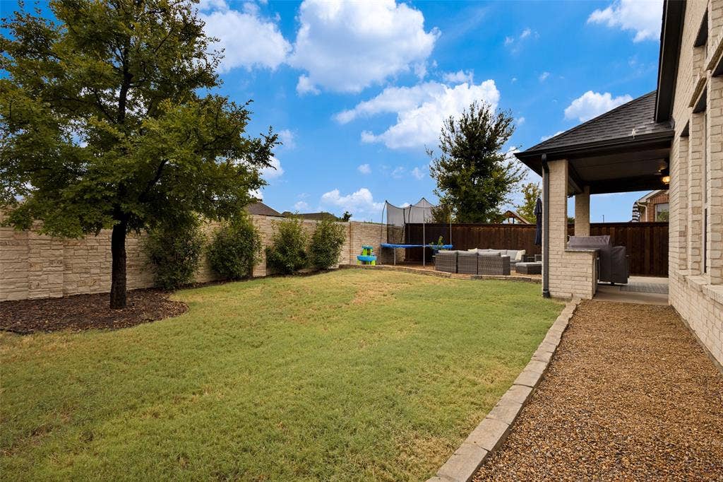 912 Lady Bird Drive, McKinney, TX 75071 Privacy Fencing