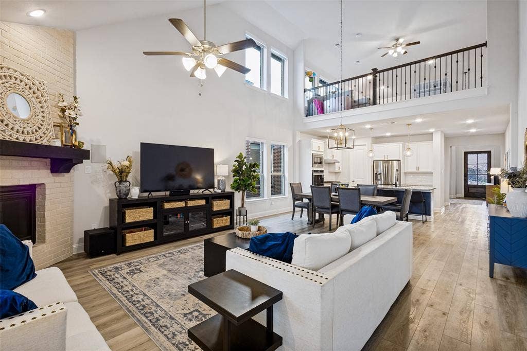 912 Lady Bird Drive, McKinney, TX 75071 High ceilings with beautiful fireplace