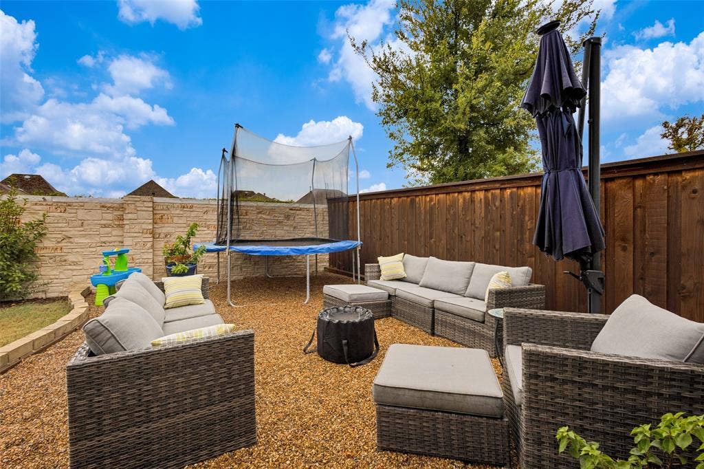912 Lady Bird Drive, McKinney, TX 75071 Outdoor sitting area, trampoline can stay ;)