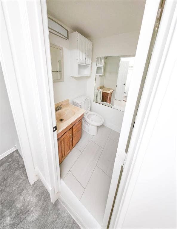 3131 E Latta Circle, Dallas, TX 75227 Bathroom 2