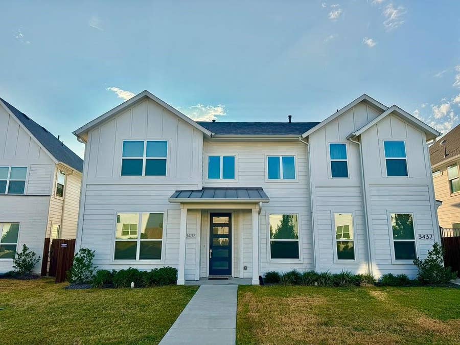 Property photo for 3433 Vista Highlands Lane, Fort Worth, TX