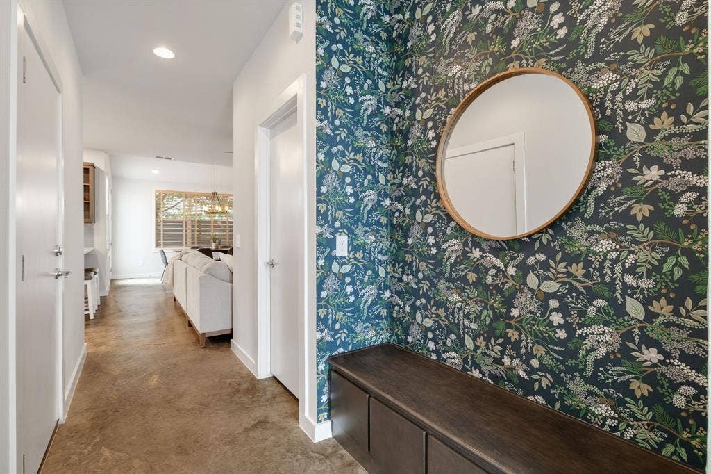 6542 E Lovers Lane, Dallas, TX 75214