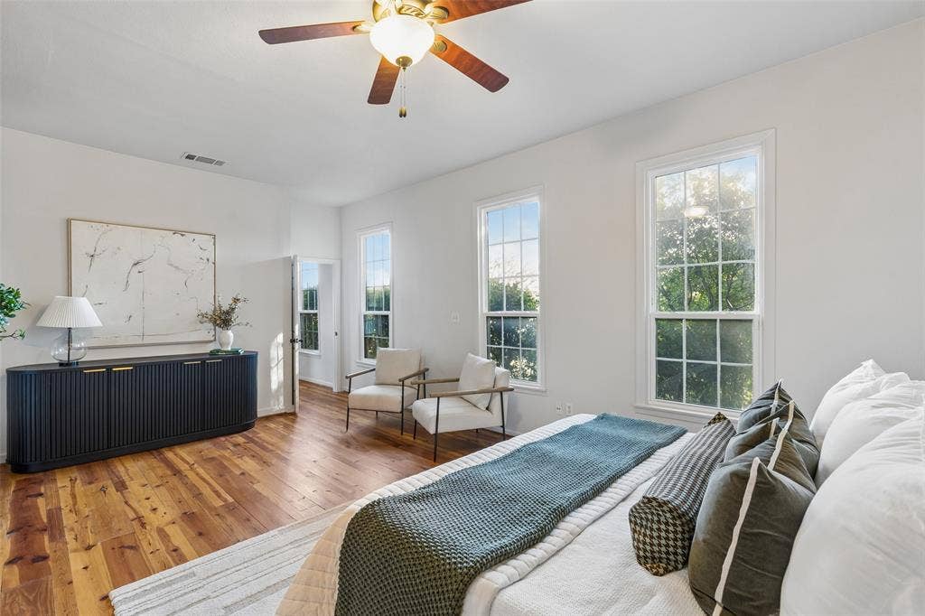 807 N Tyler Street, Dallas, TX 75208 807 N Tyler Street, Dallas, TX 75208