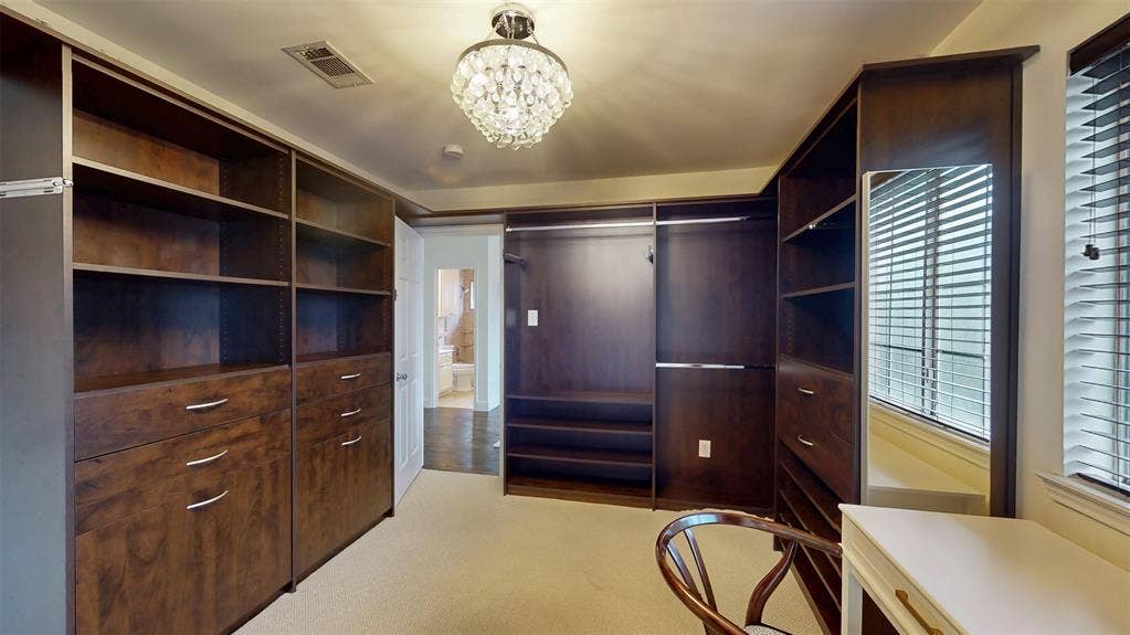2148 Brookgate Drive, Grapevine, TX 76051 2148 Brookgate Drive, Grapevine, TX 76051