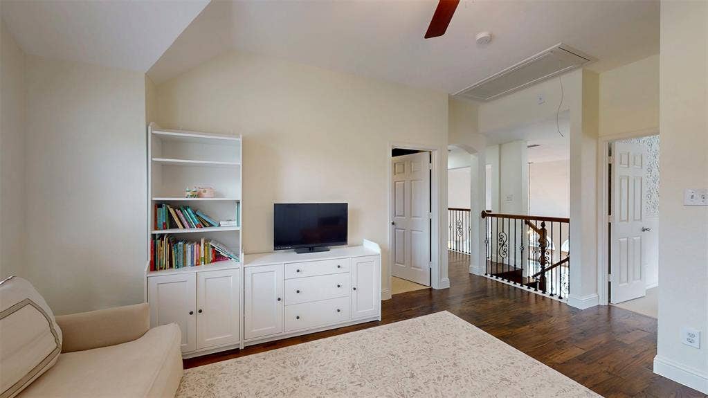 2148 Brookgate Drive, Grapevine, TX 76051 2148 Brookgate Drive, Grapevine, TX 76051