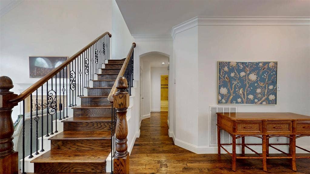 2148 Brookgate Drive, Grapevine, TX 76051 2148 Brookgate Drive, Grapevine, TX 76051