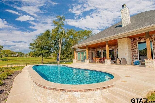 66 S Ryder Cup Trail, Hideaway, TX 75771