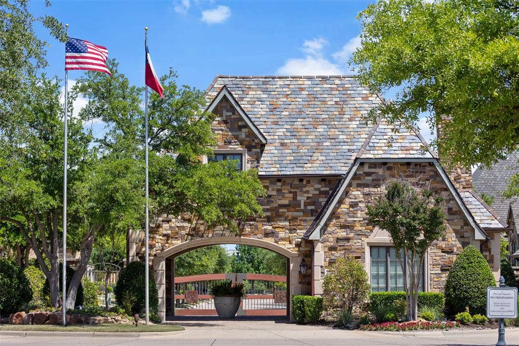 6009 Heron Bay Lane, McKinney, TX 75070 Gated entry off of Tour Drive. One of 4 access gates.