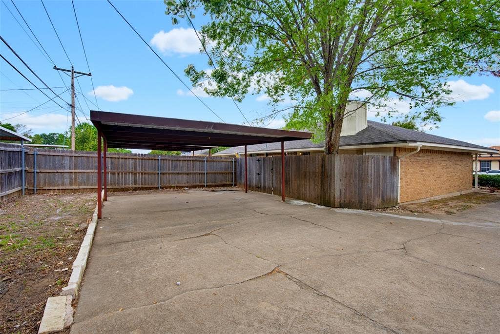 2323 Lido Lane, Arlington, TX 76015 2323 Lido Lane, Arlington, TX 76015