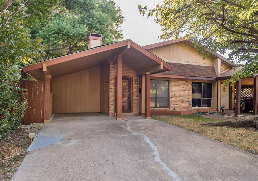 Property photo for 2604 Nina Circle, Grand Prairie, TX