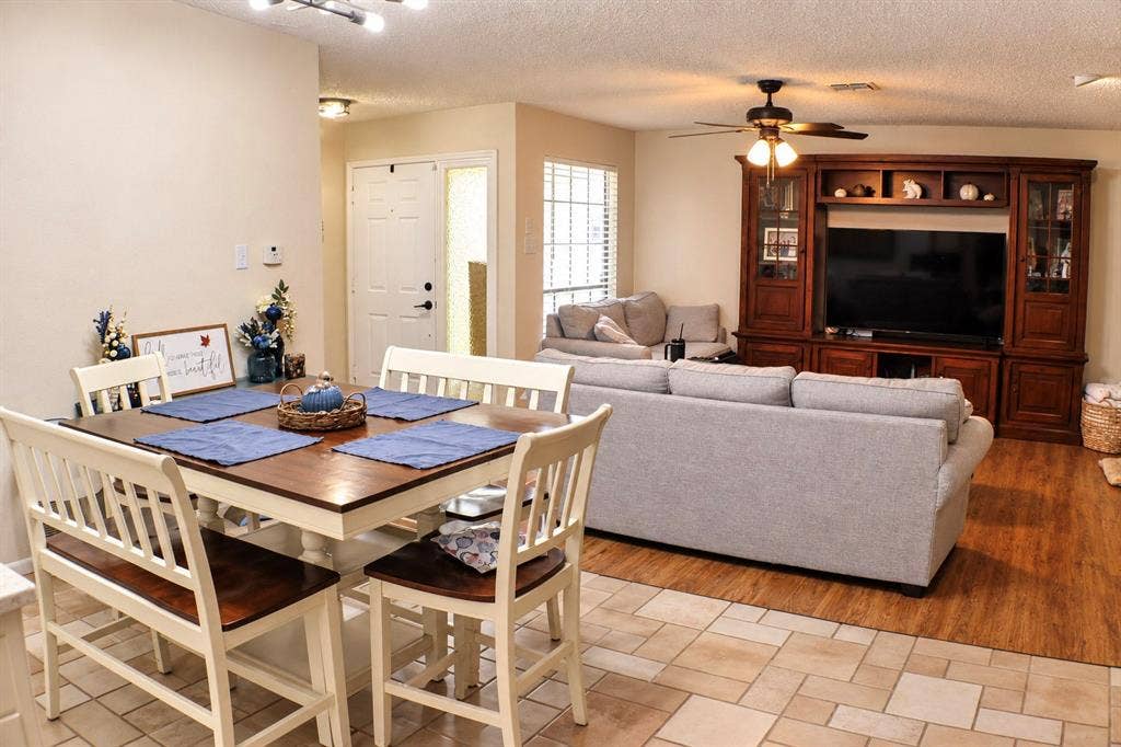 3229 Brannon Drive, Waco, TX 76710 3229 Brannon Drive, Waco, TX 76710