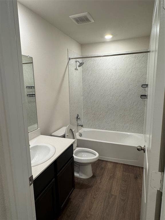 6104 Primrose Road, Princeton, TX 75407 Bathroom 2