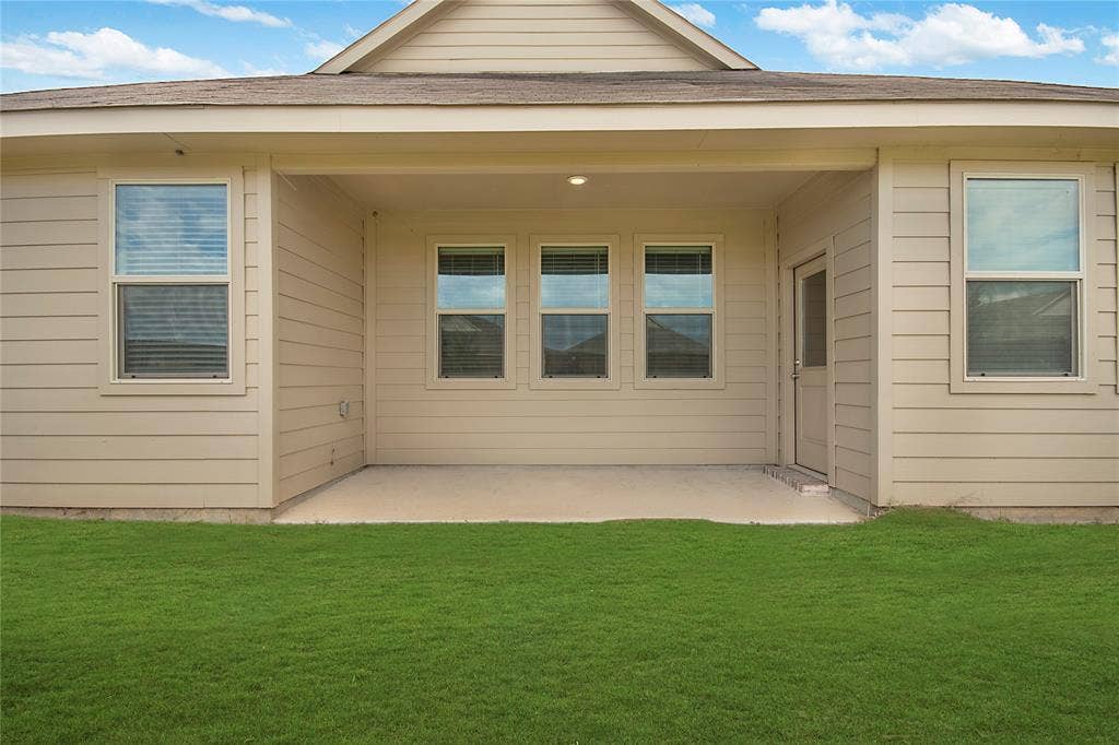 8012 Lindheimer Lane, McKinney, TX 75071 8012 Lindheimer Lane, McKinney, TX 75071